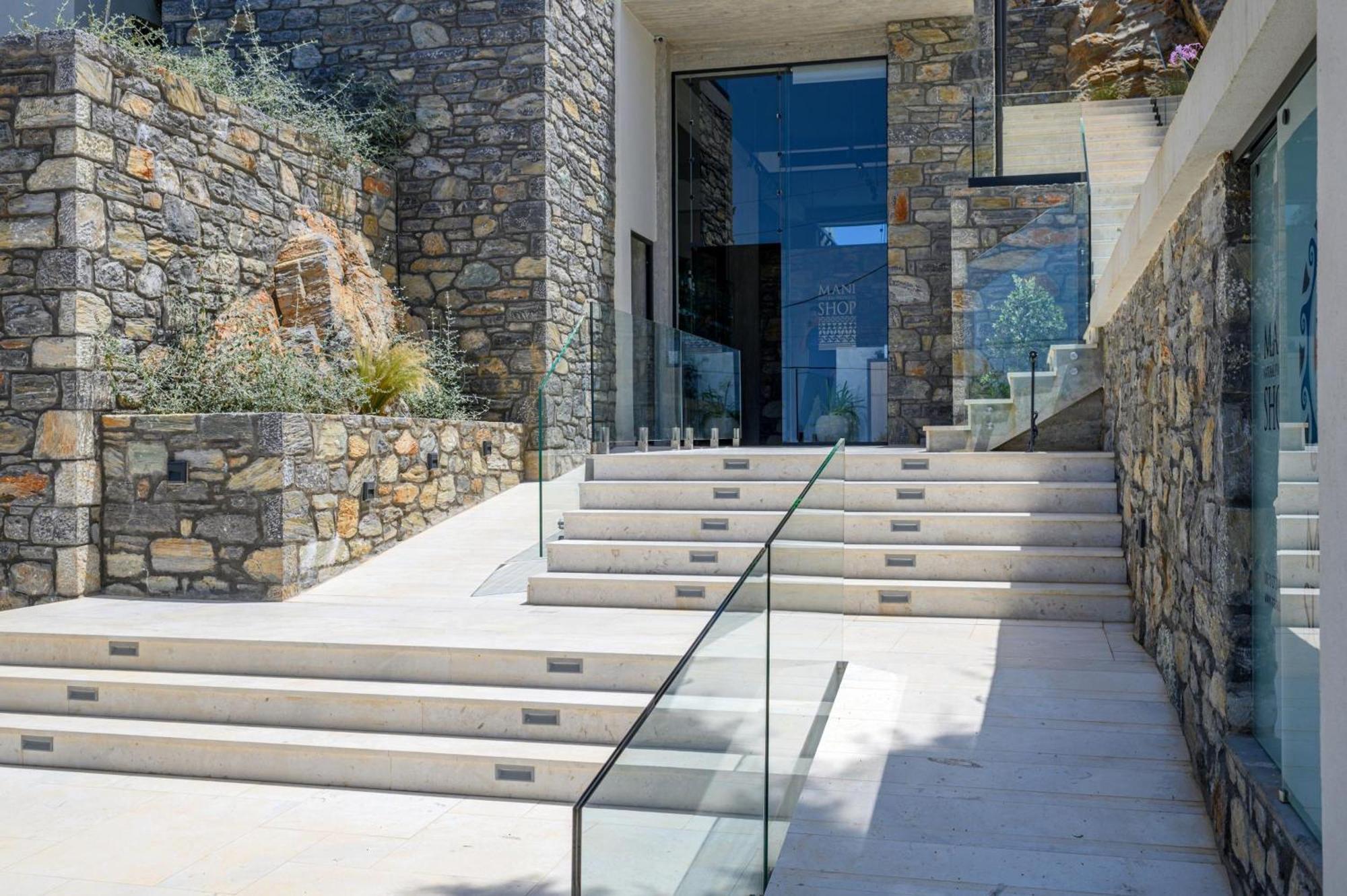 Mani Suites Agios Nikolaos  Exteriér fotografie