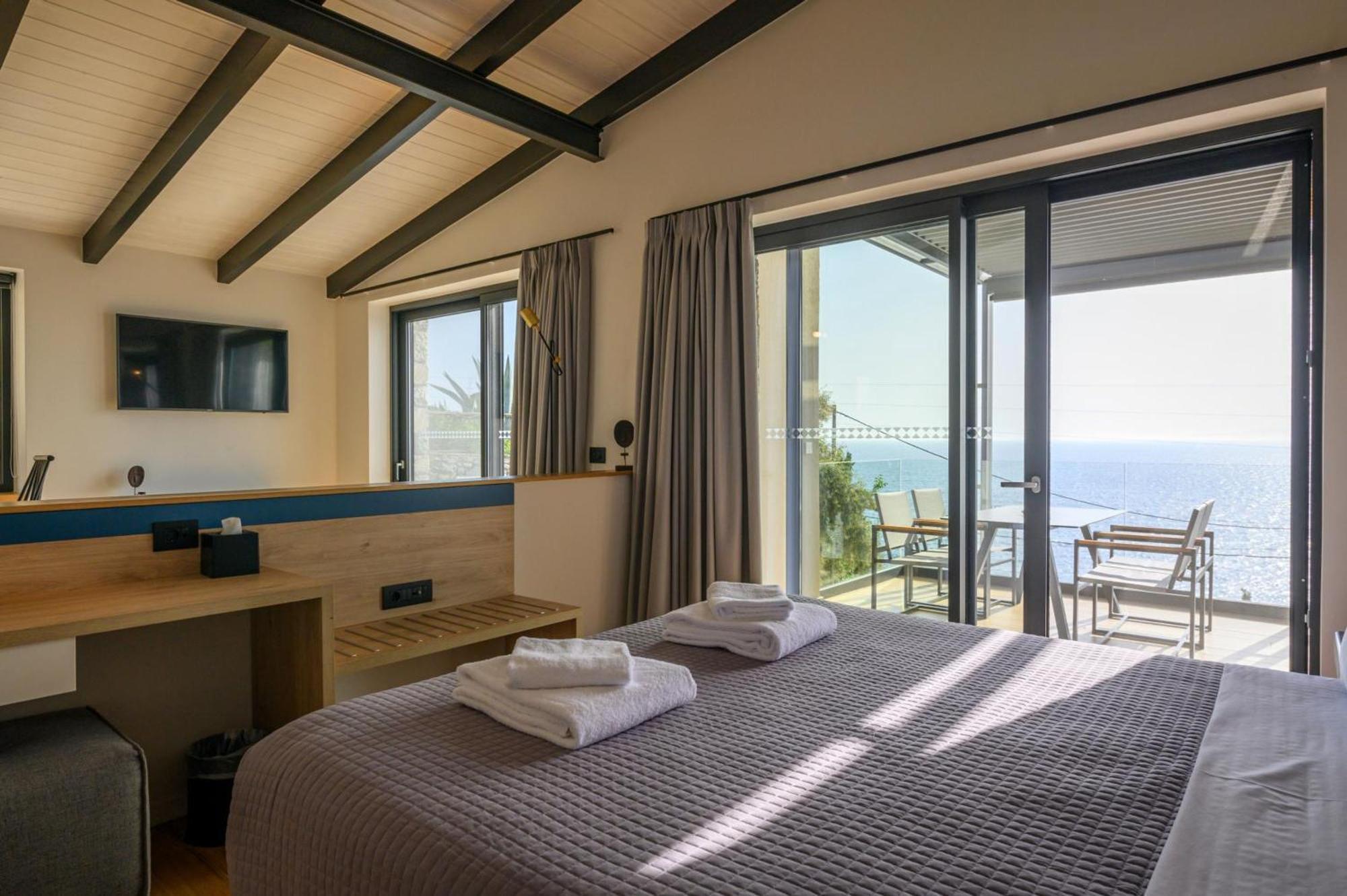 Mani Suites Agios Nikolaos  Exteriér fotografie